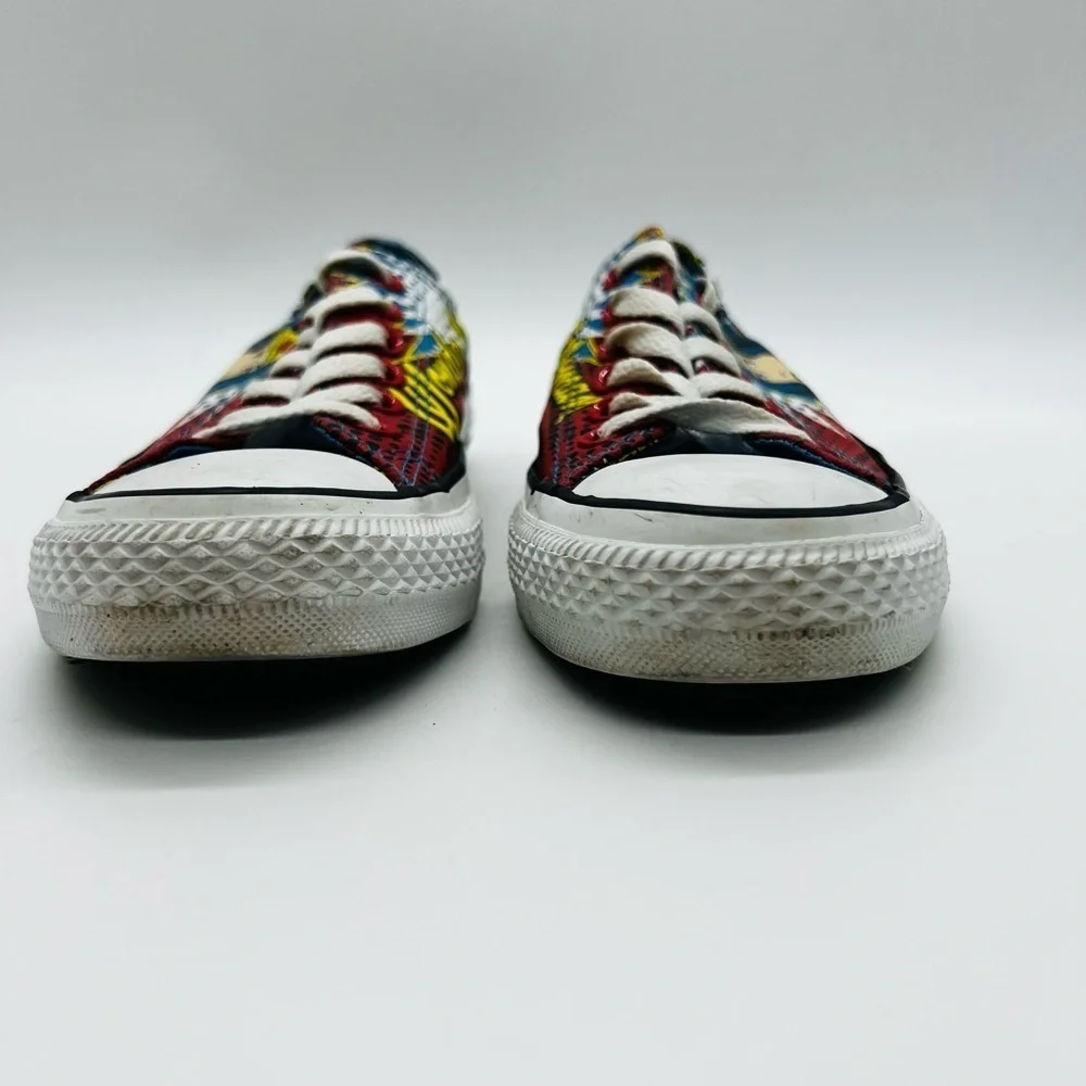 Converse Wonder Woman Red and Blue Sneakers Classic Canvas Style Size 4.5